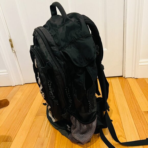 Kelty Redwing 2650 Trail Series Internal Frame Backpack Black 44L Camping - Picture 8 of 16